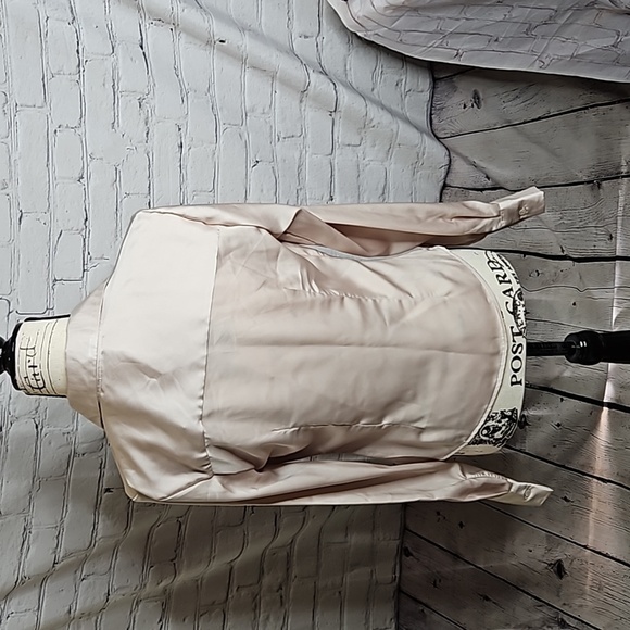 DO+BE Ruffle Front Button Down Long Sleeve Blouse NWT Size Medium - Picture 3 of 6